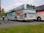 Ein Reisebus von Gossens-Reisen stand am 29.5.10 auf dem Reisebusparkplatz beim Dresdner Hbf