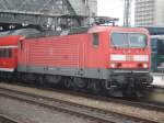 Eisenbahn/111870/143-883-7-faehrt-aus-dem-dresdner 143 883-7 fhrt aus dem Dresdner Hbf aus in Richtung Schna