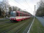 Eine Doppeltraktion aus Stadtbahnwagen B der Rheinbahn ist am 08.03.2004 auf dem Weg zur Messe am Freiligrathplatz in Dsseldorf unterwegs.