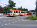 Eine Doppeltraktion aus DWAG-N8 der Dortmunder Stadtwerke ist am 16.05.2008 in Dorstfeld unterwegs.