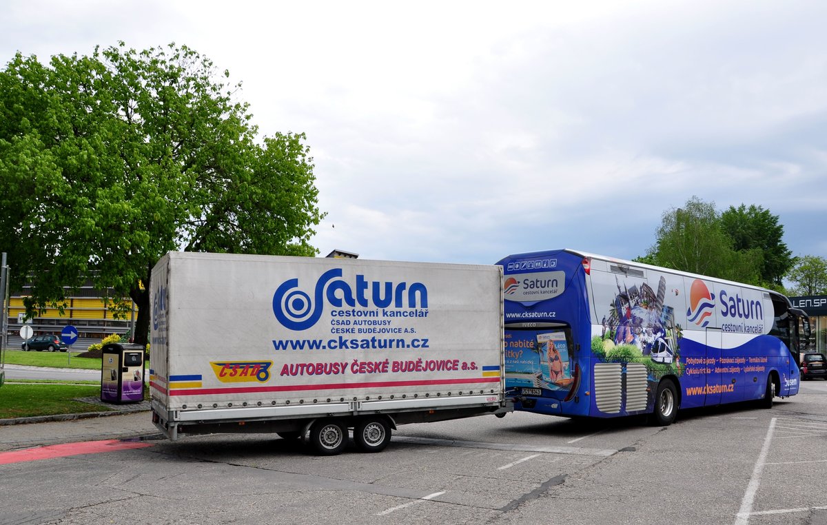 IVECO Magelys von Saturn Reisen aus der CZ in Krems gesehen.