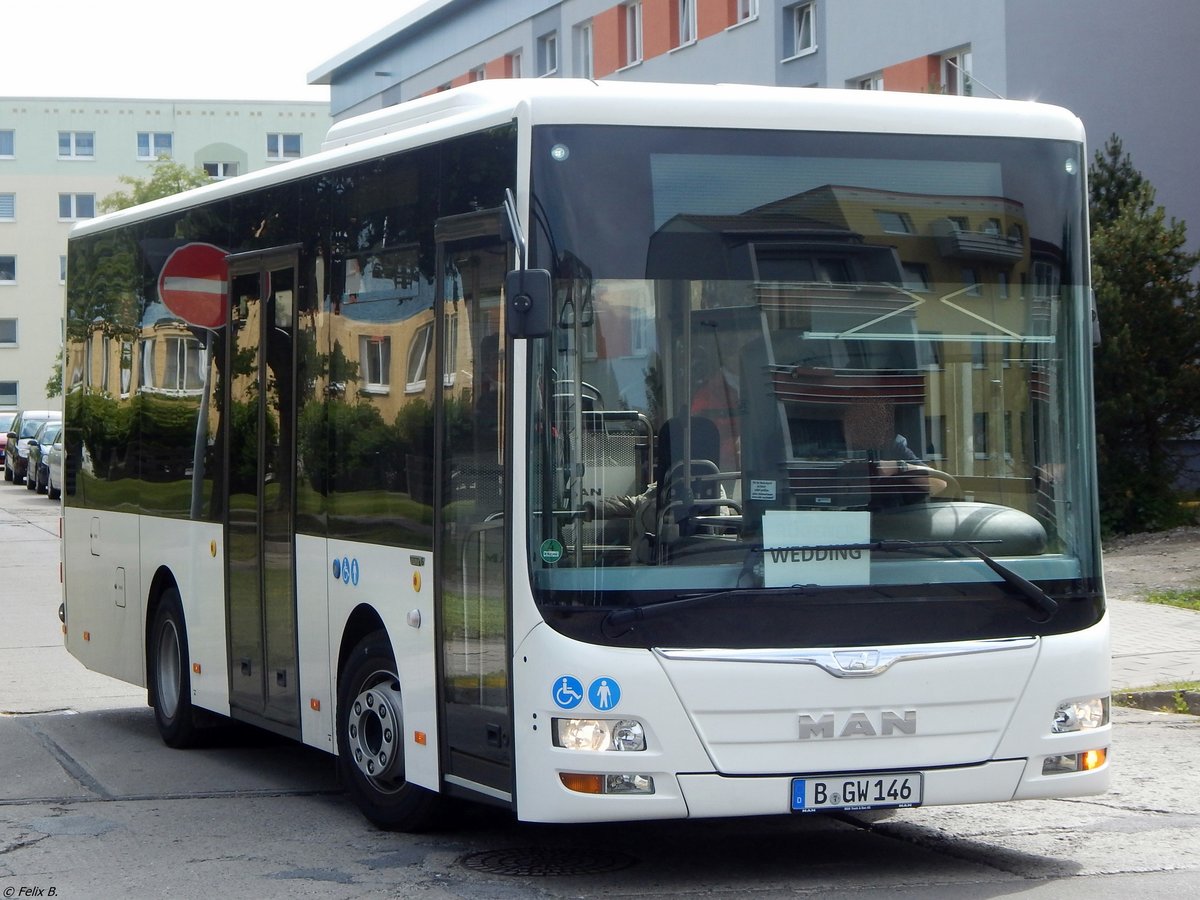 MAN Lion's City Midi Vorf�hrbus aus Berlin in Sassnitz.