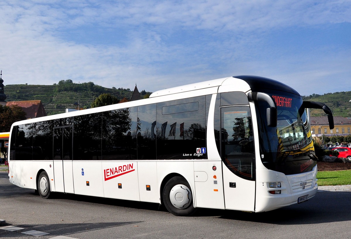 MAN Lions Regio von Lenardin aus �sterreich am 30.9.2014 in Krems.