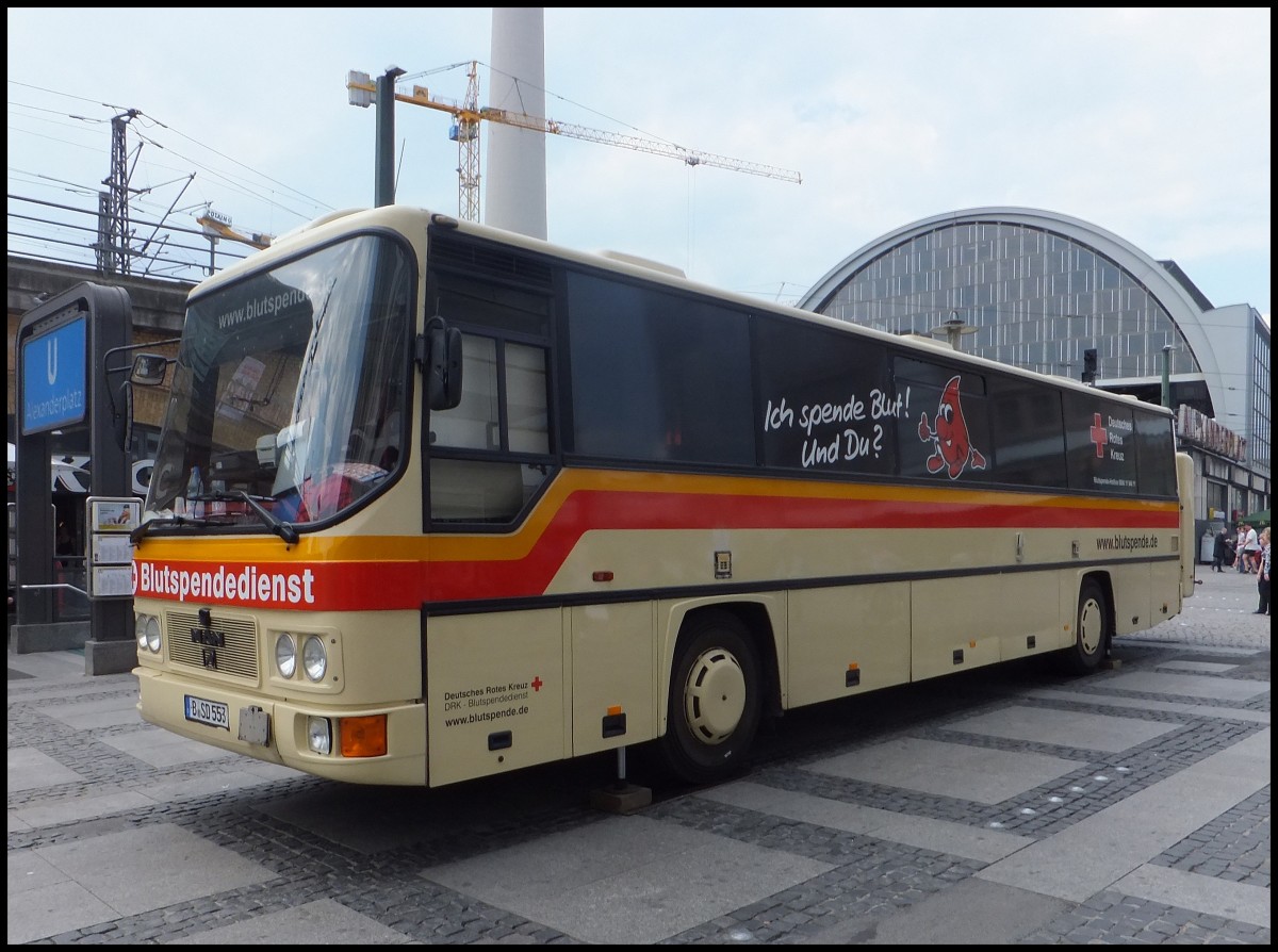 MAN �L 272 als Blutspendebus Berlin in Berlin.