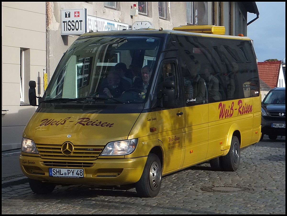 Mercedes Super Sprinter von Wei�-Reisen aus Deutschland in Bergen.