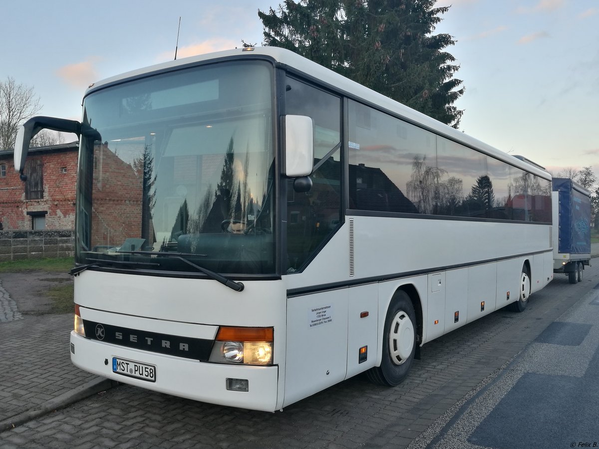 Setra 315 UL von Unger aus Deutschland mit Anhänger in Papendorf. 