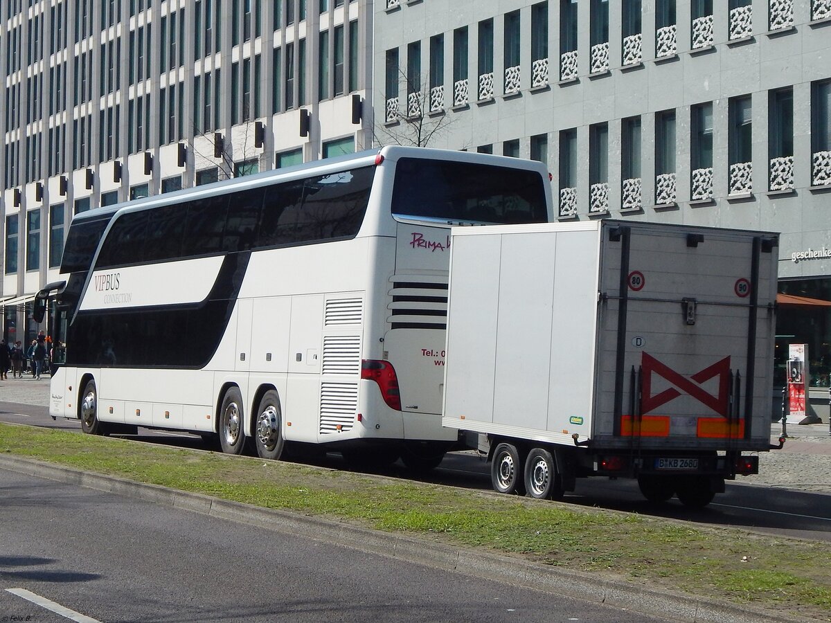 Setra 431 DT von Prima Klima Reisen aus Deutschland mit Anhänger in Berlin. 