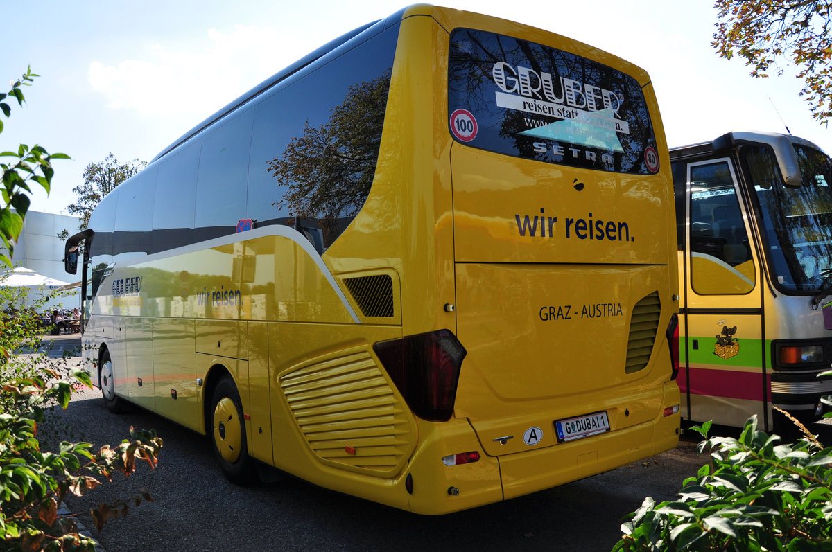 Setra 511 HD von der GRUBER Touristik aus Graz/�sterreich in Krems.