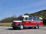 Oldtimer Steyr-Daimler-Puch 38q,Bj.1955,4-Zyl.,90 PS,28 Sitze beim Oldtimer Treffen am 25.4.2015 in Wieselburg bei Fa. Kerschner Reisen.
Mehr als 250 Bilder auf meiner Webseite unter www.bus-bahn-teuck.at