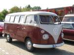 KLeinbus VW T 1  Bully  aus dem Landkreis L�neburg (LG) gesehen beim Oldtimer-Event des T�V Nord, Hamburg [16.09.2012]     