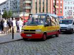 VW T4 als Sonderaufbau f�r Stadtrundfahrten, gesehen in Rostock im August 2014