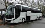 MAN Lion`s Coach im Auftrag von Flixbus wartet am HBF Karlsruhe auf Fahrg�ste, 12-2018