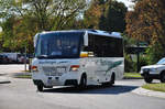 Midi Bus Mercedes O 818 von Buchinger Reisen aus �sterreich in Krems gesehen.