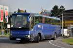 Mercedes Benz O 404 aus Ungarn am 7.10.2014 in Krems.