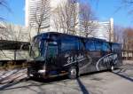 MERCEDES BENZ TOURISMO von HACKER Reisen aus Deutschland im M�rz 2013 in Wien gesehen.