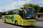 Mercedes Tourismo von Paznauntaler Reisen aus �sterreich 06/2017 in Krems.