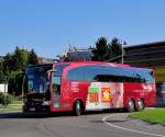 MERCEDES BENZ TRAVEGO von der KLUG TOURISTIK aus �sterreich im September 2013 in Krems gesehen.