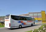 MERCEDES BENZ Travego von SCHINEWITZ Reisen aus �sterreich im September 2013 in Krems unterwegs.