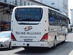 Neoplan Jetliner von Meyering-Reisen aus Deutschland im Stadthafen Sassnitz.