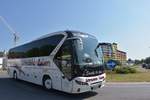 Neoplan Tourliner von Schmidatal Reisen aus �sterreich 2017 in Krems.
