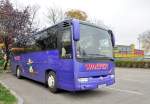 RENAULT ILIADE von WALTER Reisen aus Freistadt in Ober�sterreich.Krems,Oktober 2012.