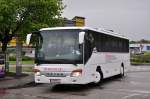 Setra 415 GT von Pichelbauer aus Nieder�sterreich am 17.Mai 2014 in Krems.