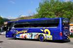 Setra 415 GT-HD von Datzinger Reisen aus �sterreich am 18.4.2015 in Krems.