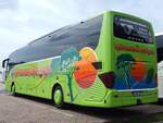 Setra 516 HD von Hörmann Reisen aus Deutschland im Stadthafen Sassnitz.