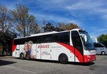 VDL Berkhof mit Hebeb�hne f�r Behinderte Menschen von Blaguss Reisen aus Wien in Krems gesehen.
