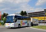 Volvo 9700 mit einem Radanh�nger von Brunner Reisen aus Nieder�sterreich in Krems unterwegs.