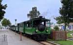 Die Chiemseebahn bei ihrem Aufenthalt im Endbahnhof Prien-Stock.