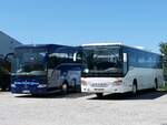 Mercedes Tourismo und Setra 415 UL von Becker-Strelitz Reisen aus Deutschland in Bergen.