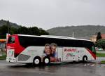 Setra 517 HD (Rolli Tours-Hydrauliklift f�r Rollstuhlfahrer)von Blaguss Reisen aus Wien am 20.5.2015 in Krems.